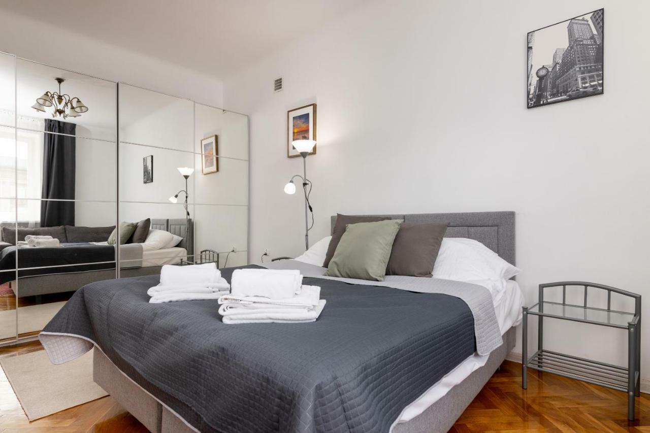City Centre Apartment Warsawa Bagian luar foto