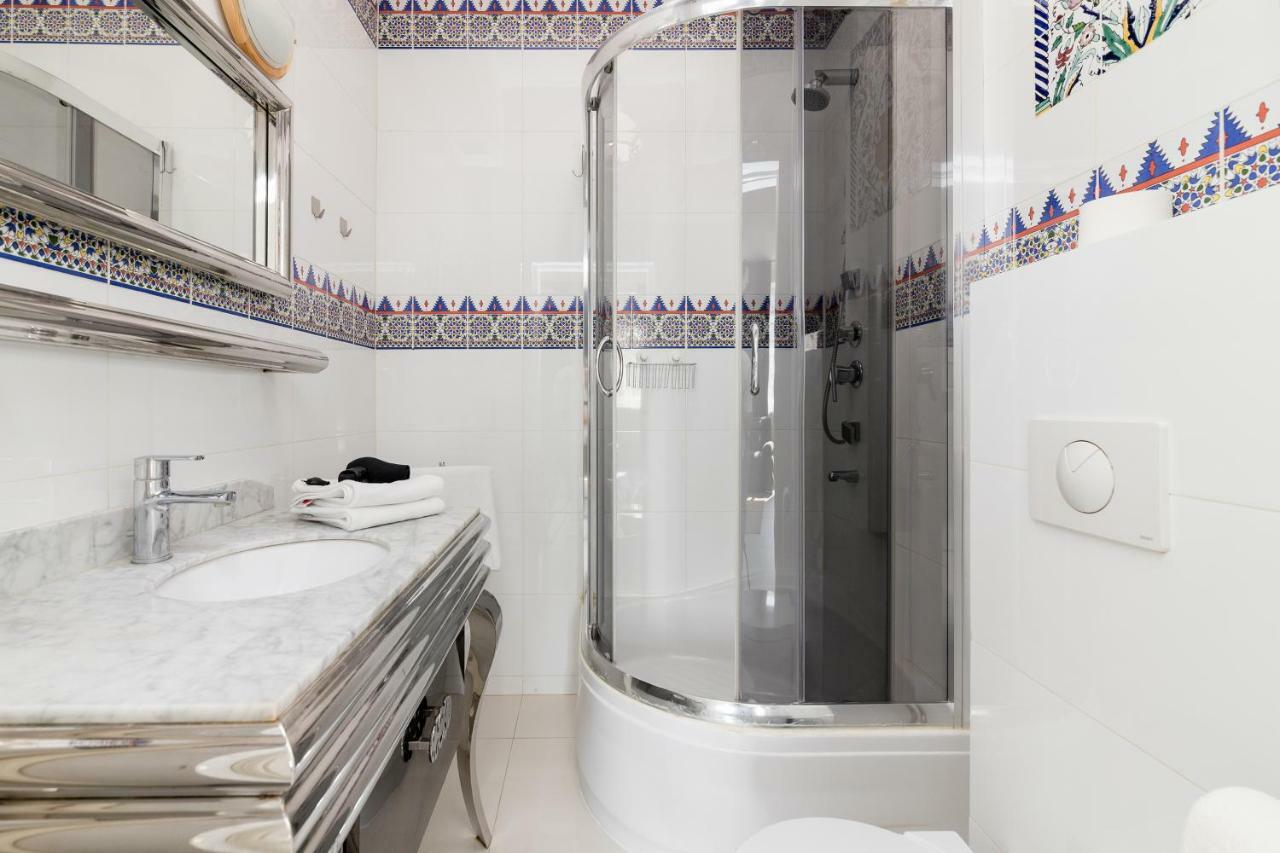City Centre Apartment Warsawa Bagian luar foto
