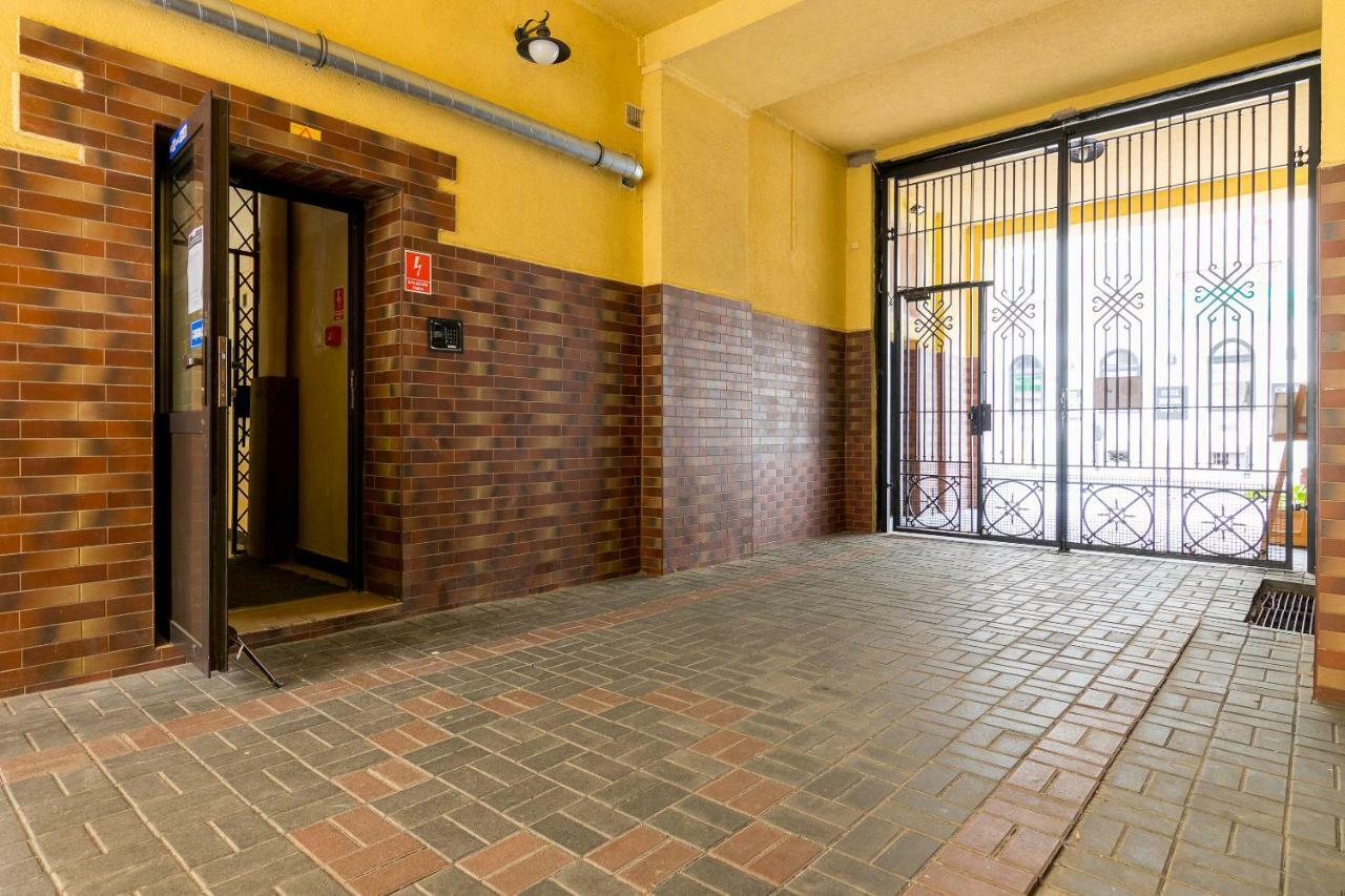 City Centre Apartment Warsawa Bagian luar foto